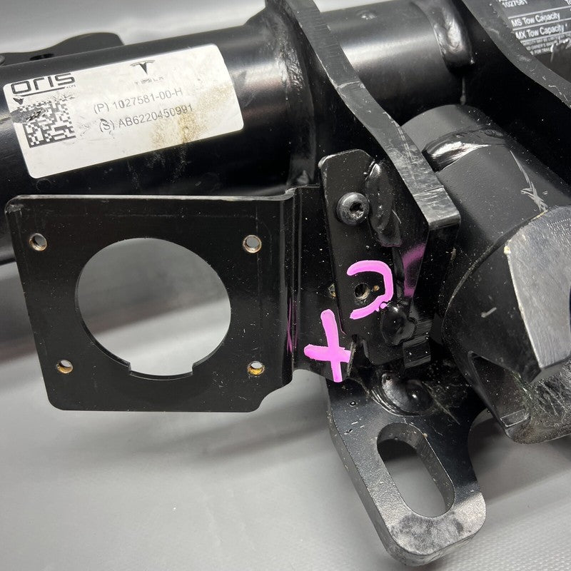1027581-00-H TESLA MODEL X TOW HITCH REAR 2022 2023 2024 OEM 1027581-00-H