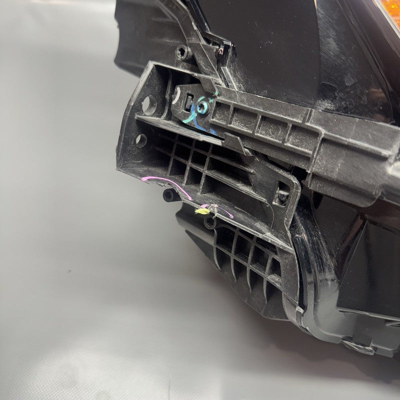 32450061 VOLVO EX30 ULTRA HEADLIGHT RIGHT PASSENGER SIDE LED 2025 OEM 32450061