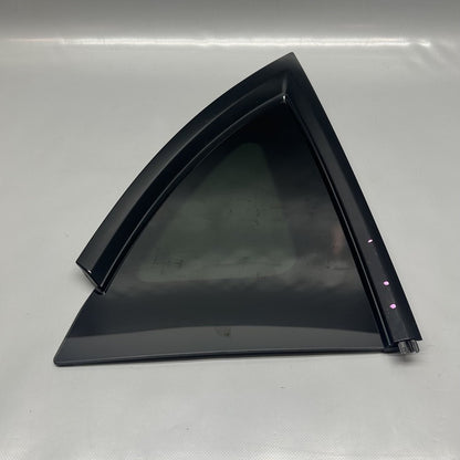 1495741-00-E TESLA MODEL Y QUARTER GLASS RIGHT REAR 2020 2021 2022 2023 OEM 1495741-00-E