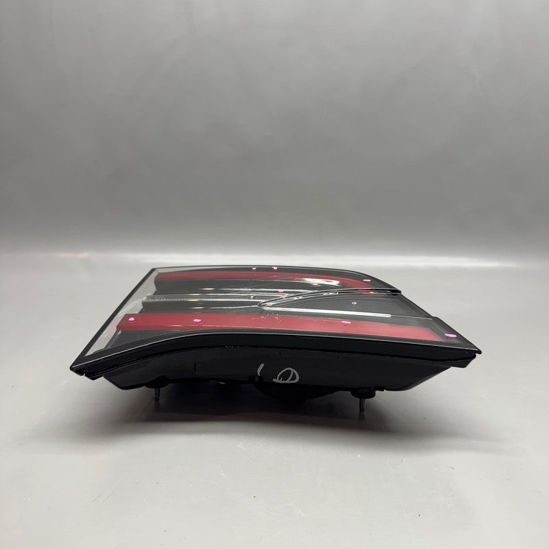 TESLA MODEL X TAIL LIGHT LEFT DRIVER 2016 2017 2018 2019 2020 OEM 1034