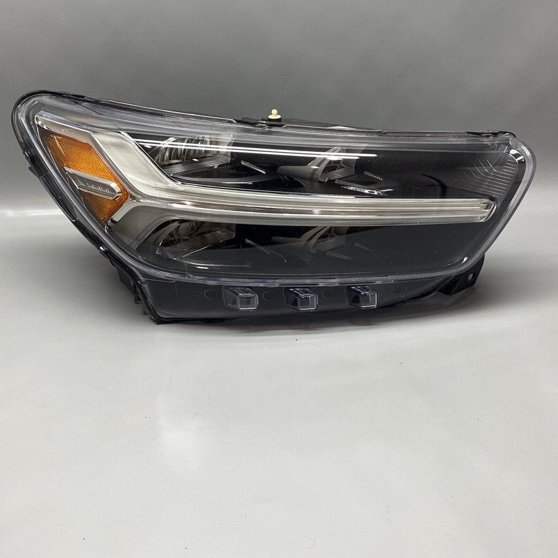 VOLVO XC40 HEADLIGHT RIGHT PASSENGER 32228550 2019 2020 2021 2022 LED 