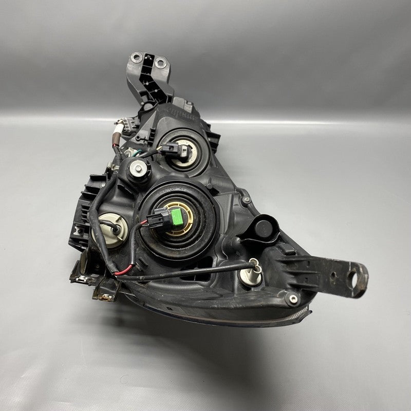 SUBARU LEGACY OUTBACK HEADLIGHT RIGHT PASSENGER 2015 2016 2017 HALOGEN OEM
