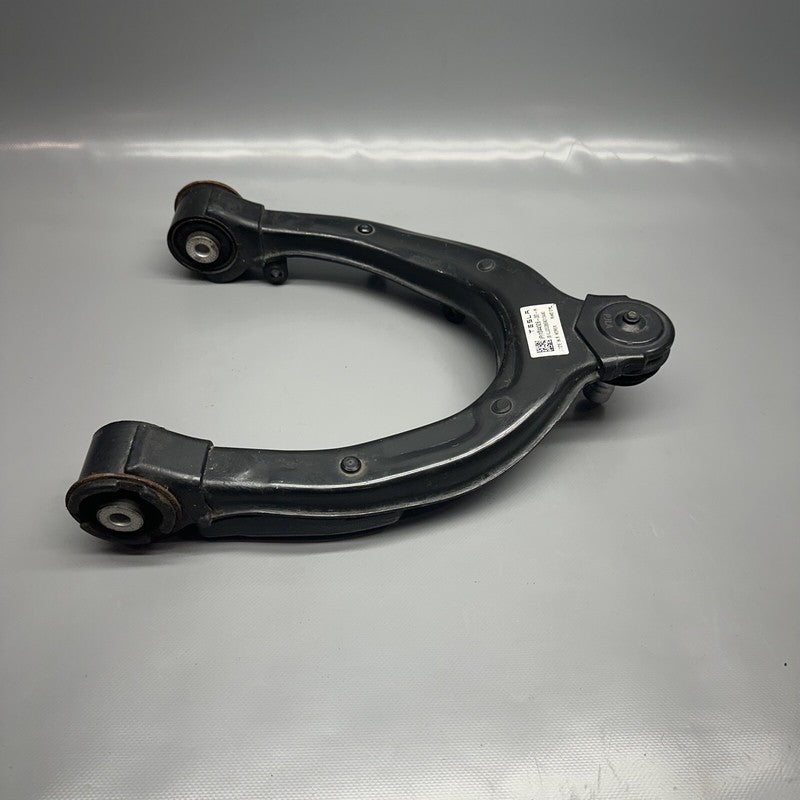 1044326-00-H TESLA MODEL 3,Y UPPER CONTROL ARM RIGHT FRONT 2017 18 19 20 21 22 2023 OEM