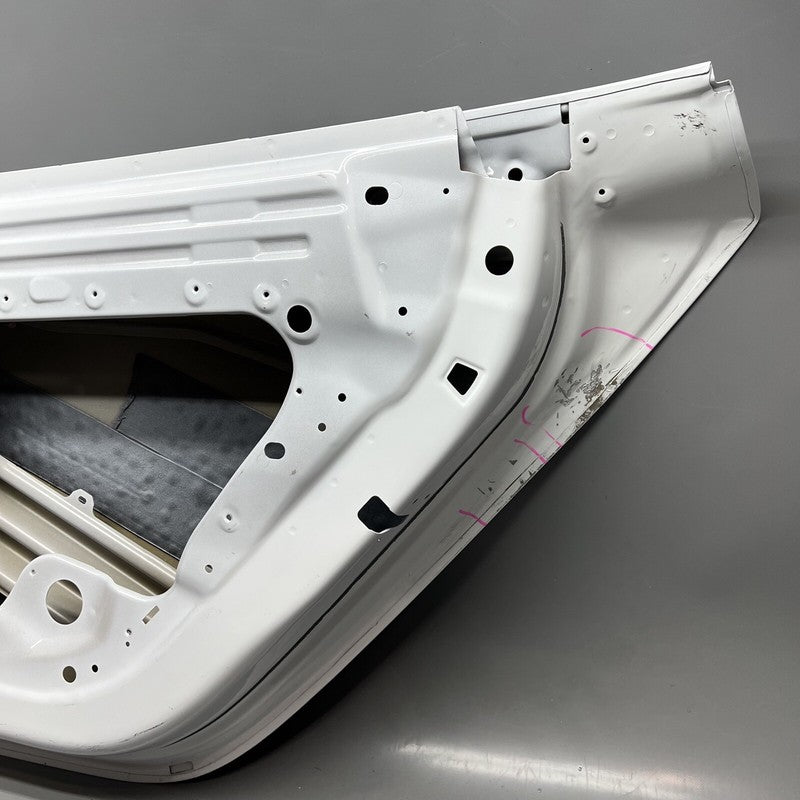 MODEL 3 TESLA MODEL 3 DOOR RIGHT REAR 2017 2018 2019 2020 2021 2022 2023 OEM DAMAGED