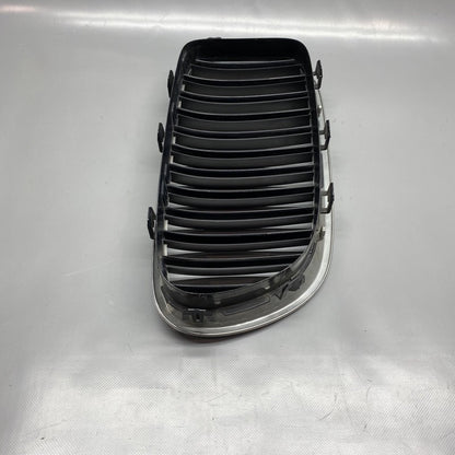 51137200727 BMW 528 GRILLE LEFT DRIVER SIDE 535 F10 51137200727 2011 2012 2013 OEM 