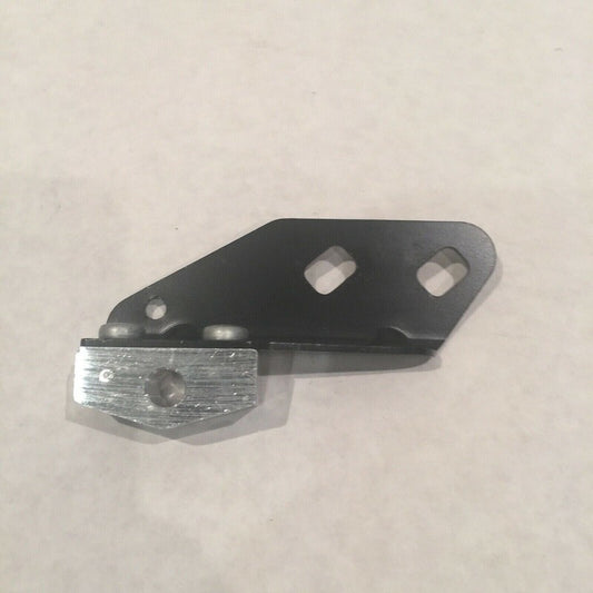 420810841B AUDI R8 LEFT EXTERIOR MOUNT BRACKET 2008 2009 2010 2011 2012 OEM