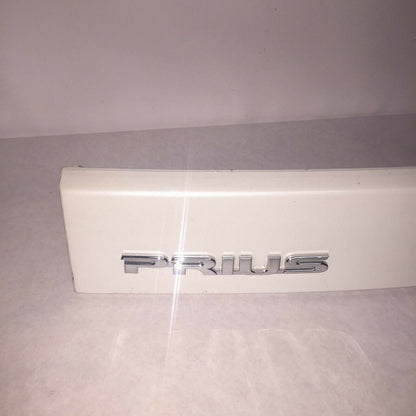 76801-47070 TOYOTA PRIUS TAILGATE HANDLE PANEL 2010 2011 2012 2013 2014 2015 OEM