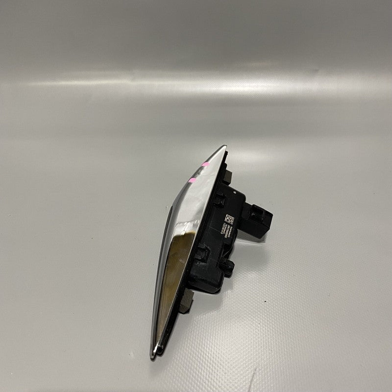 1125106-00-B TESLA MODEL S X FENDER MARKER WITH CAMERA LEFT 1125106-00-B 2016 2017 2018 2019