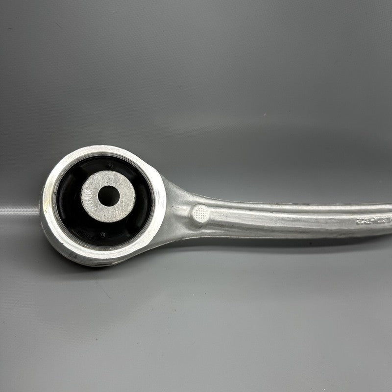 1041575-00-B TESLA MODEL S CONTROL ARM RIGHT FRONT 2016 2017 2018 2019 2020 OEM 1041575-00-B