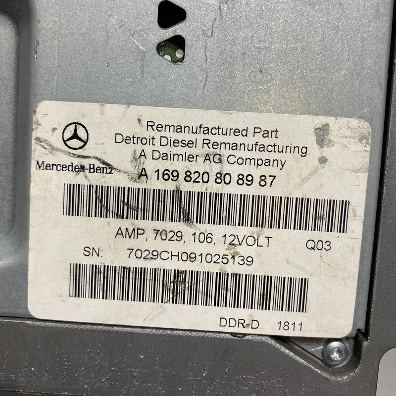 A1698208987 MERCEDES BENZ CLK350 AUDIO AMPLIFIER W209 CLK500 2006 2007 2008 2009 OEM