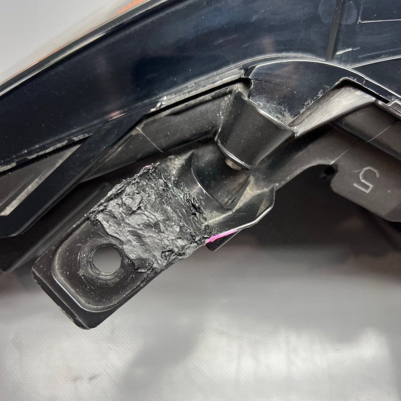 TOYOTA CAMRY HEADLIGHT LEFT DRIVER 2018 2019 2020 OEM