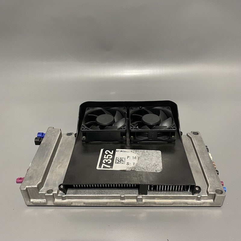 TESLA MODEL S AUTO PILOT COMPUTER AP2.5 MCU 2018 OEM 1125800-00-G