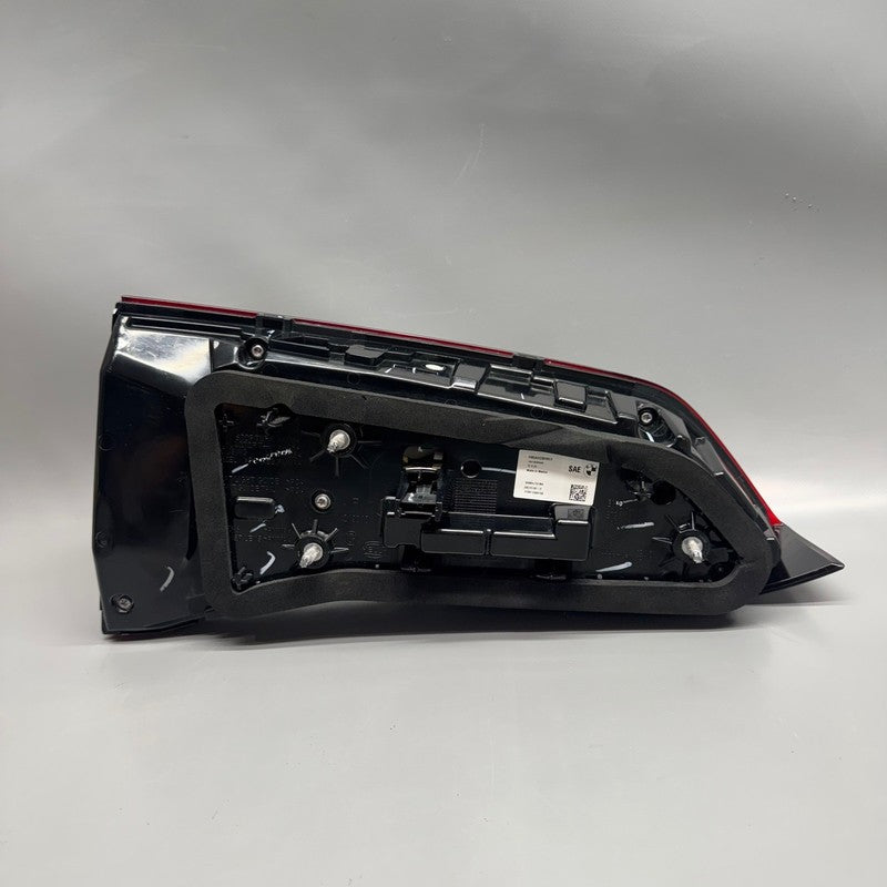BMW X5 TAIL LIGHT INNER RIGHT PASSENGER LED 2019 2020 2021 2022 2023 O