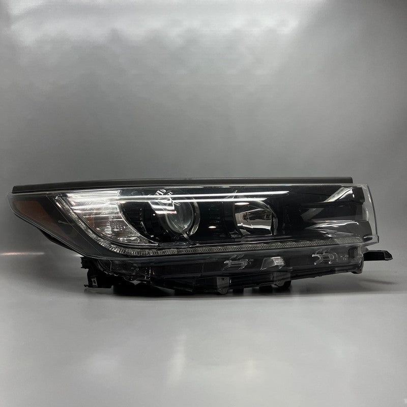TOYOTA HIGHLANDER HEADLIGHT RIGHT PASSENGER 2017 2018 2019 DRL OEM 