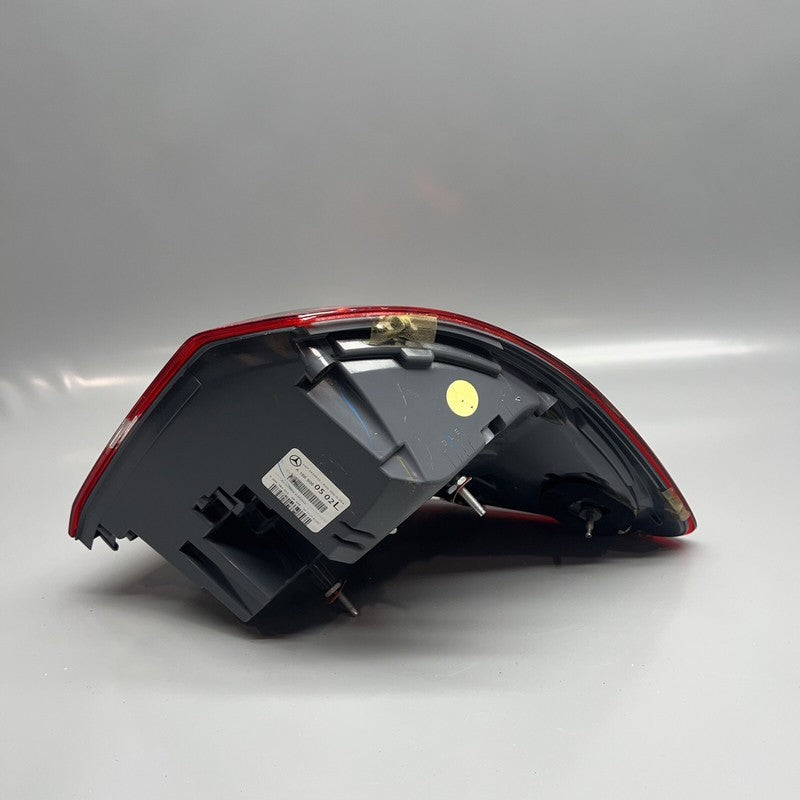 A1669060502 MERCEDES BENZ GLS450 TAIL LIGHT LEFT DRIVER GLS550 LED 2017 2018 2019 OEM