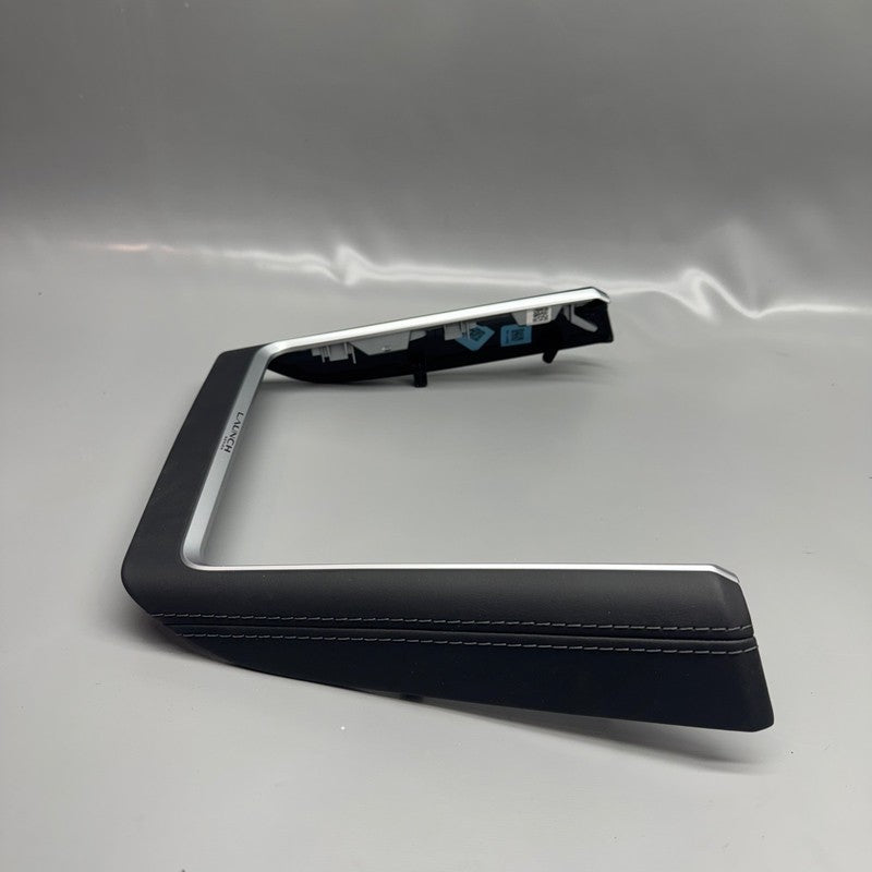 1761810-00-D TESLA MODEL 3 GEN4 WIRELESS CHARGING SYSTEM 2024 2025 OEM 1761810-00-D