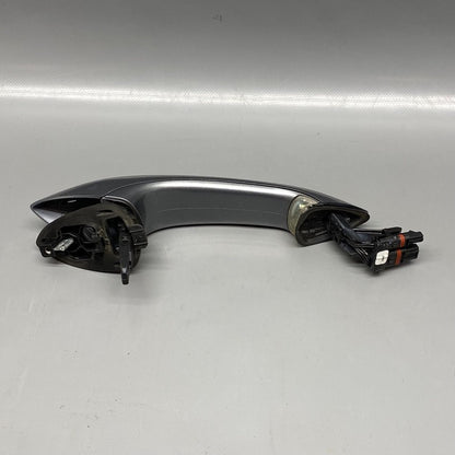 7305284 BMW 528 DOOR HANDLE RIGHT FRONT KEYLESS 2014 2015 2016 F10 OEM 7305284