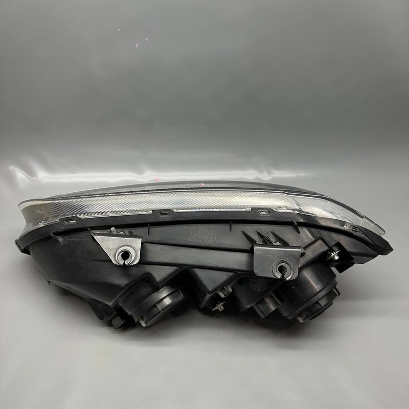 HOLDEN EV COMMODORE HEADLIGHT RIGHT 2006 2007 2008 2009 2010 2011 2012