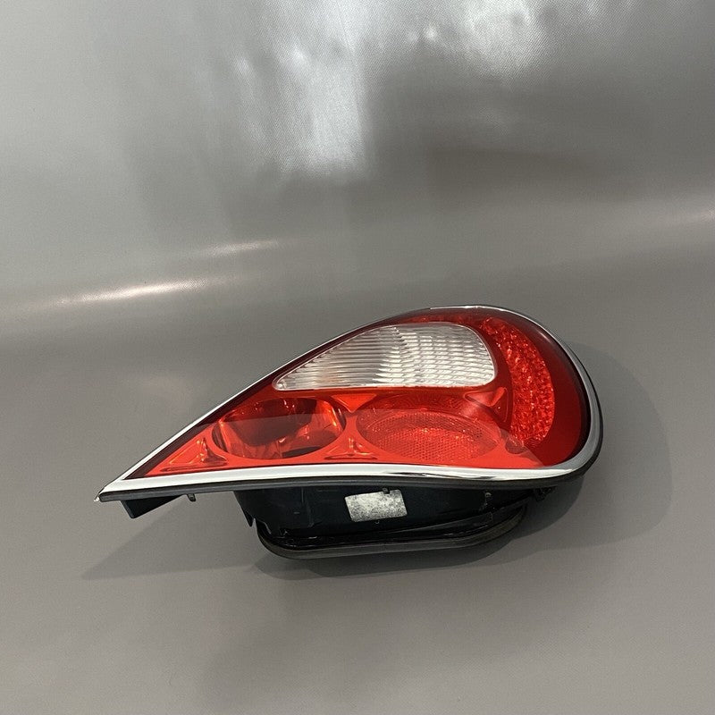 JAGUAR XJ8 XJR TAIL LIGHT RIGHT PASENGER 2004 2005 2006 2007 2008 OEM