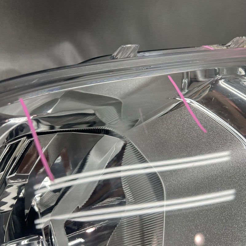 68316080AF RAM 1500 HEADLIGHT RIGHT PASSSENGER 2019 2020 2021 2022-2025 HALOGEN DAMAGED