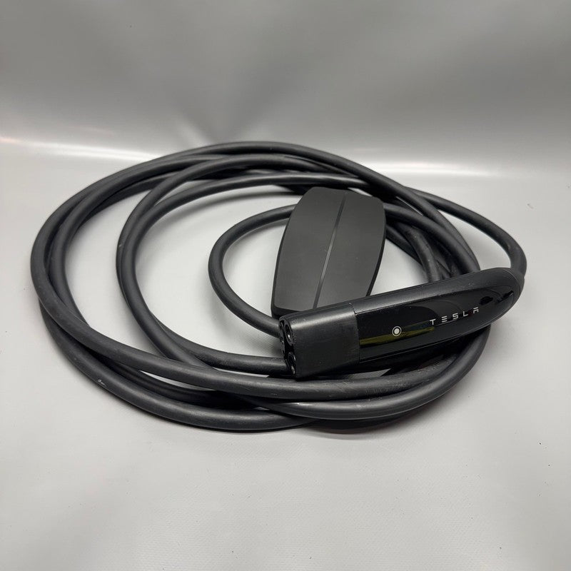 TESLA CYBERTRUCK CHARGER MOBILE CONNECTOR GEN 3 OEM 1937825-00-D