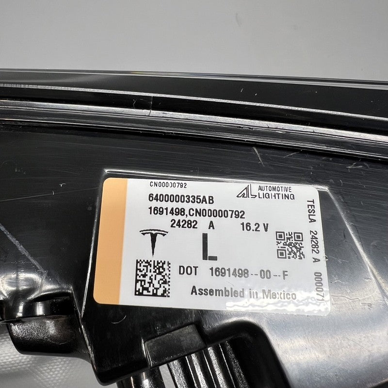 1691498-00-F TESLA MODEL 3 TAIL LIGHT LEFT DRIVER 2024 OEM 1691498-00-F