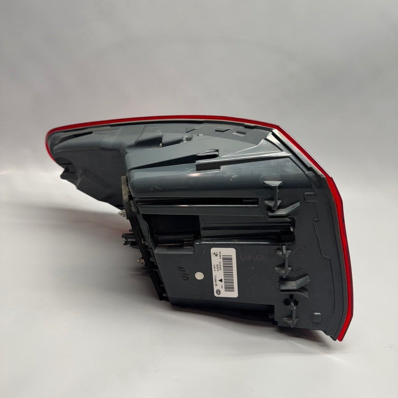 BMW X6 X6M TAIL LIGHT RIGHT PASSENGER 2015 2016 2017 2018 2019 OEM 731