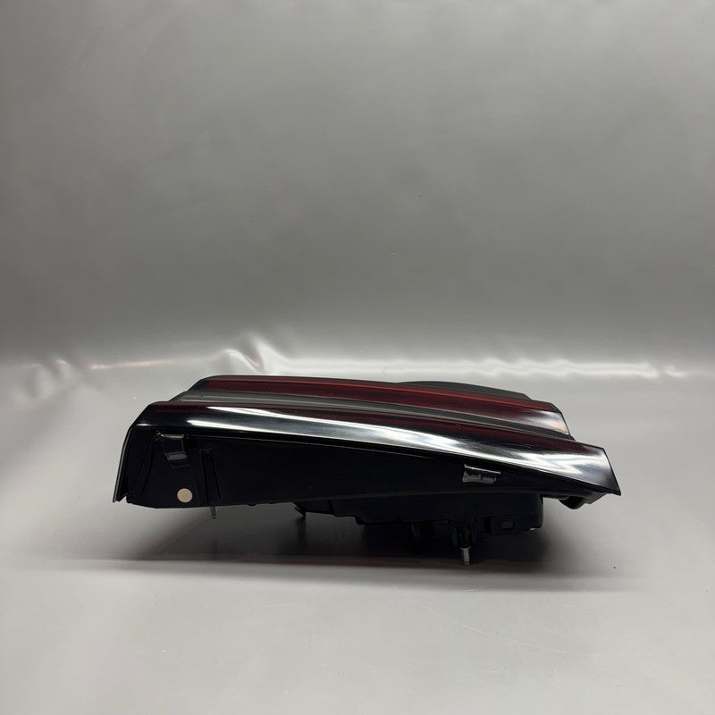 BMW X3 TAIL LIGHT LEFT DRIVER 2022 2023 LED OEM 3946305509