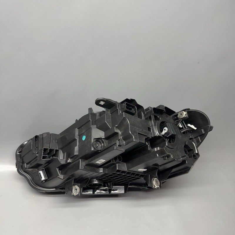 63115A01176 BMW X1 HEADLIGHT RIGHT PASSENGER 2020 2021 2022 LED 63115A01176 OEM