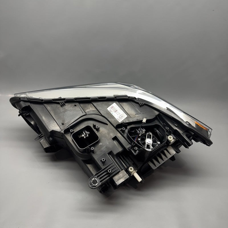 63117193712 BMW X1 HEADLIGHT RIGHT PASSENGER 2016 2017 2018 2019 LED OEM 63117193712
