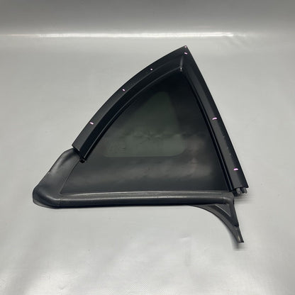 1495741-00-E TESLA MODEL Y QUARTER GLASS RIGHT REAR 2020 2021 2022 2023 OEM 1495741-00-E