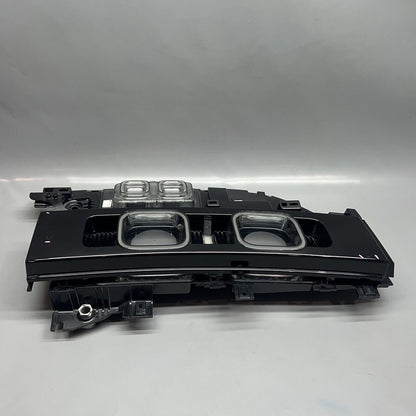 L8B3-13405-A LAND ROVER DEFENDER TAIL LIGHT LEFT DRIVER 2020 2021 2022 OEM L8B3-13405-A