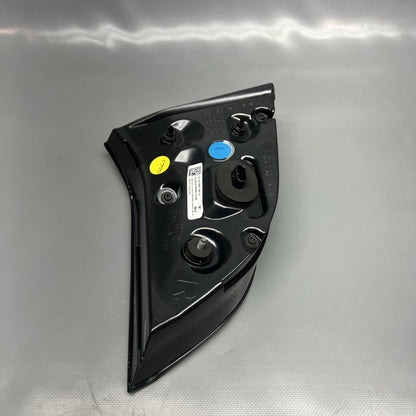 1077402-00-G TESLA MODEL 3 TAIL LIGHT TRUNK RIGHT PASSENGER 2017 2018 2019 2020 2021 OEM