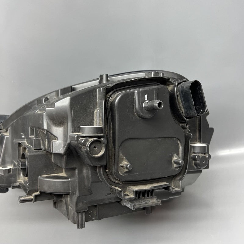 95B941010AR PORSCHE MACAN HEADLIGHT RIGHT PASSENGER FULL LED 2019 2020 2021 OEM 95B941010AR