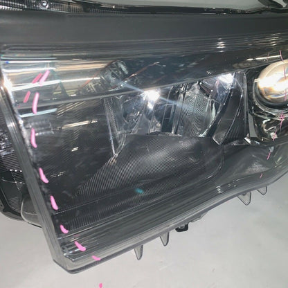 T935770-24 TOYOTA HIGHLANDER HEADLIGHT LEFT DRIVER SIDE 2014 2015 2016 HALOGEN OEM