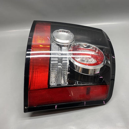 A056008 RANGE ROVER SPORT TAIL LIGHT RIGHT PASSENGER SIDE A056008 2010 2011 OEM