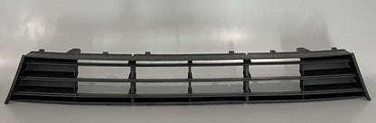 51117331724 BMW 528 GRILLE LOWER CENTER 51117331724 2014 2015 2016 OEM