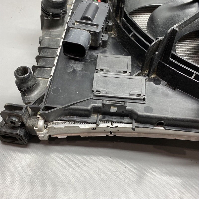 17118743663 BMW 740 RADIATOR FAN ASSEMBLY 17118743663 2016 2017 2018 2019 600 WATT OEM