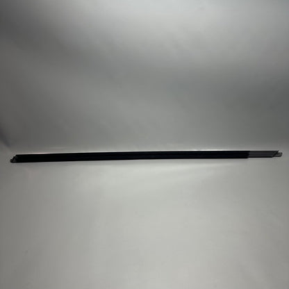 99153708601 PORSCHE 911 CAYMAN 718 DOOR MOLDING RIGHT FRONT 2017-2023 OEM 99153708601