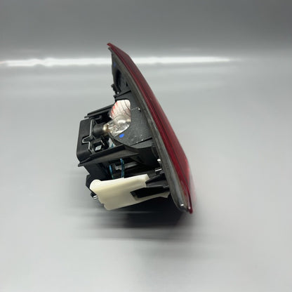f03564000 BMW X4 TRUNK TAIL LIGHT RIGHT PASSENGER 2014 2015 2016 2017 2018 OEM
