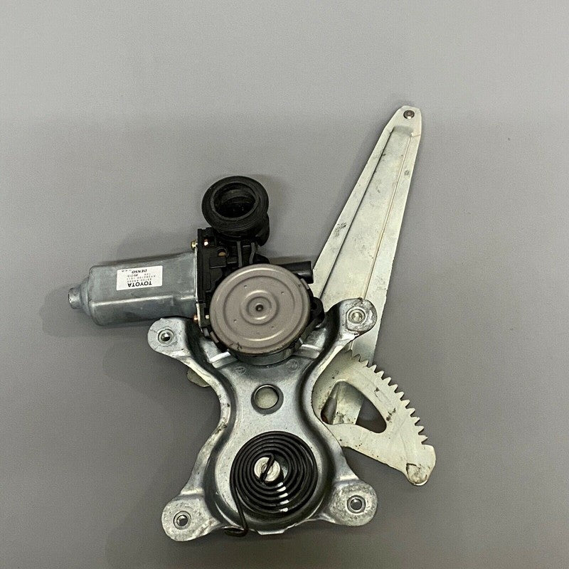 85720-AA050 TOYOTA CAMRY WINDOW REGULATOR LEFT FRONT 2003 2004 2005 2006 OEM