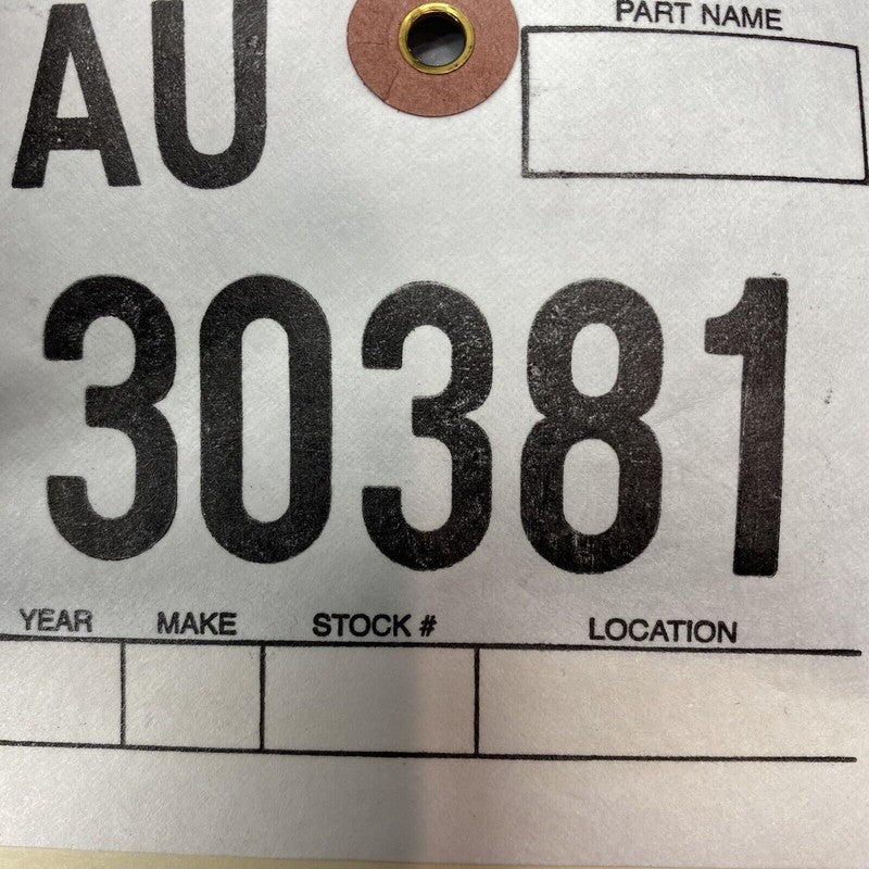 NISSAN PATHFINDER TAIL LIGHT RIGHT PASSENGER 1987 88 89 90 91 92 93 94 1995 OEM