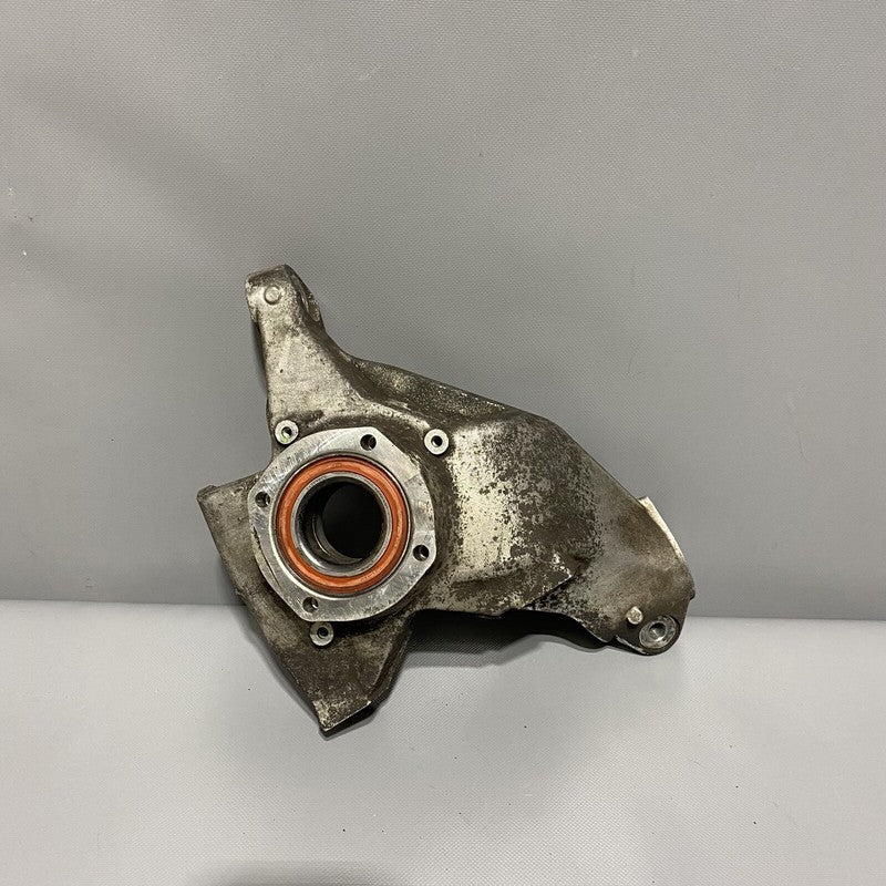 99634165504 PORSCHE 911 CARRERA KNUCKLE HUB LEFT FRONT 99634165504 2001 2002 2003 2004 OEM