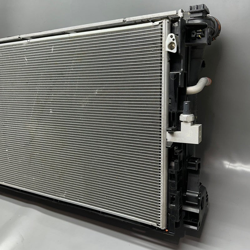 MERCEDES BENZ C250 COOLING RADIATOR FAN 2012 2013 2014 OEM A2049066802
