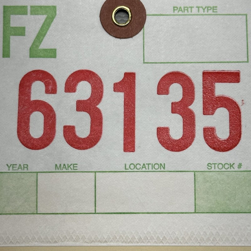 1095496-00-A TESLA MODEL S FENDER BRACKET RIGHT 2016 2017 2018 2019 2020 OEM 1095496-00-A