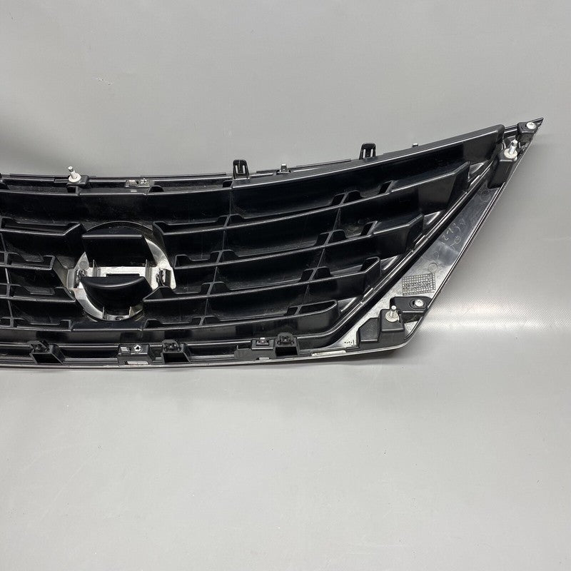 623103BA5A NISSAN VERSA GRILL 623103BA5A 2012 2013 2014 OEM SEDAN