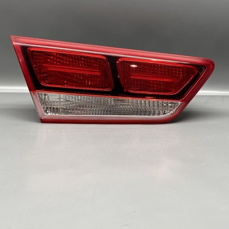 KIA OPTIMA TAIL LIGHT LEFT DRIVER INNER 92403-D5000 2016 2017 2018 201