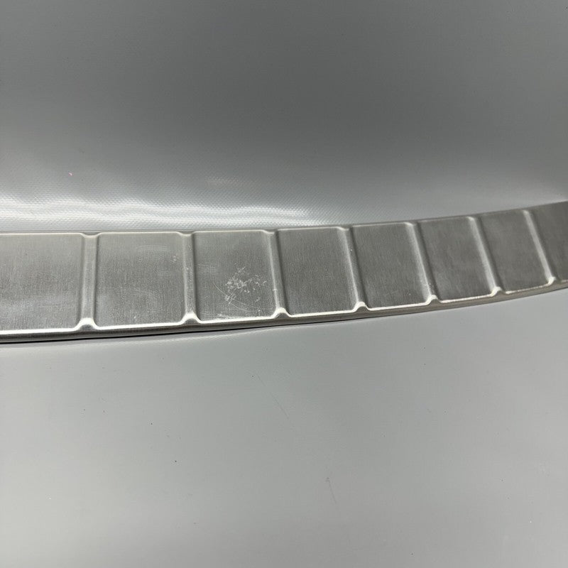 32341458 VOLVO V60 REAR BUMPER TRIM BAR MOLDING 2018 2019 2020 2021 OEM 32341458