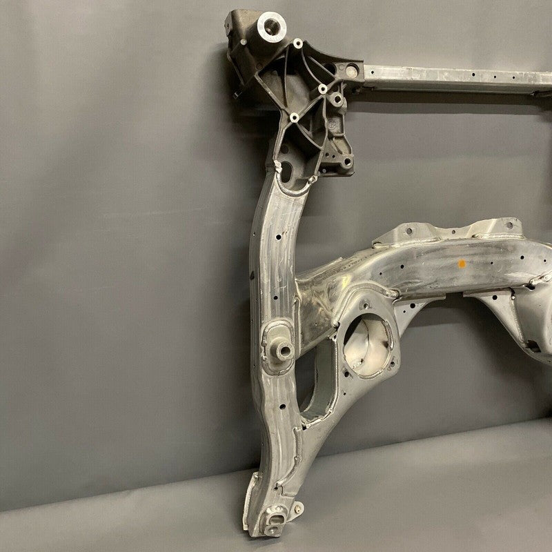 6796692 BMW 528 CROSSMEMBER FRONT AXLE SUPPORT 650 750 2011 2012 2013 2014 2015 OEM
