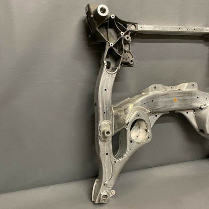 6796692 BMW 528 CROSSMEMBER FRONT AXLE SUPPORT 650 750 2011 2012 2013 2014 2015 OEM